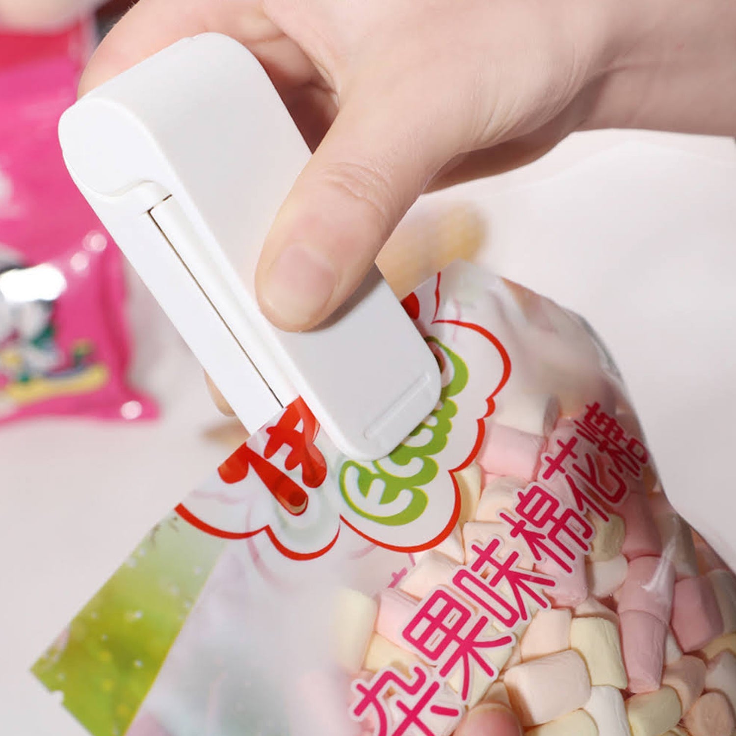 7675 Mini Sealing Machine Plastic Bag Sealer Portable Mini Super Seal Packing Plastic Bag Tool Sealing Machine Hand Held Heat (1Pc) DeoDap 7675 Mini Sealing Machine Plastic Bag Sealer Portable Mini Super Seal Packing Plastic Bag Tool Sealing Machine Hand Held Heat (1Pc) DeoDap